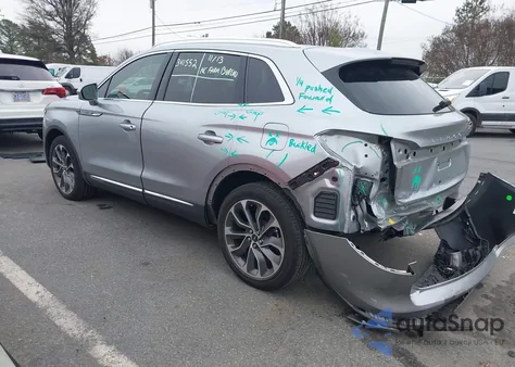 2023 Lincoln Nautilus Reserve z USA, uszkodzony, nr VIN 2LMPJ6K96PBL15663